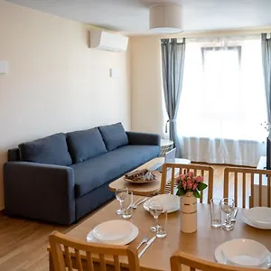 modern-and-spacious-apartments-in-the-city-centre.sofiahotelsbg.com/